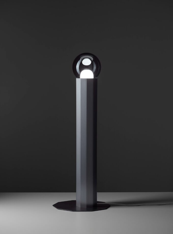 Prisma Floor Large 800