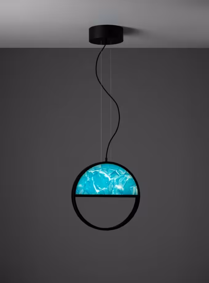 Geometric Circle 1/2 Top Pendant