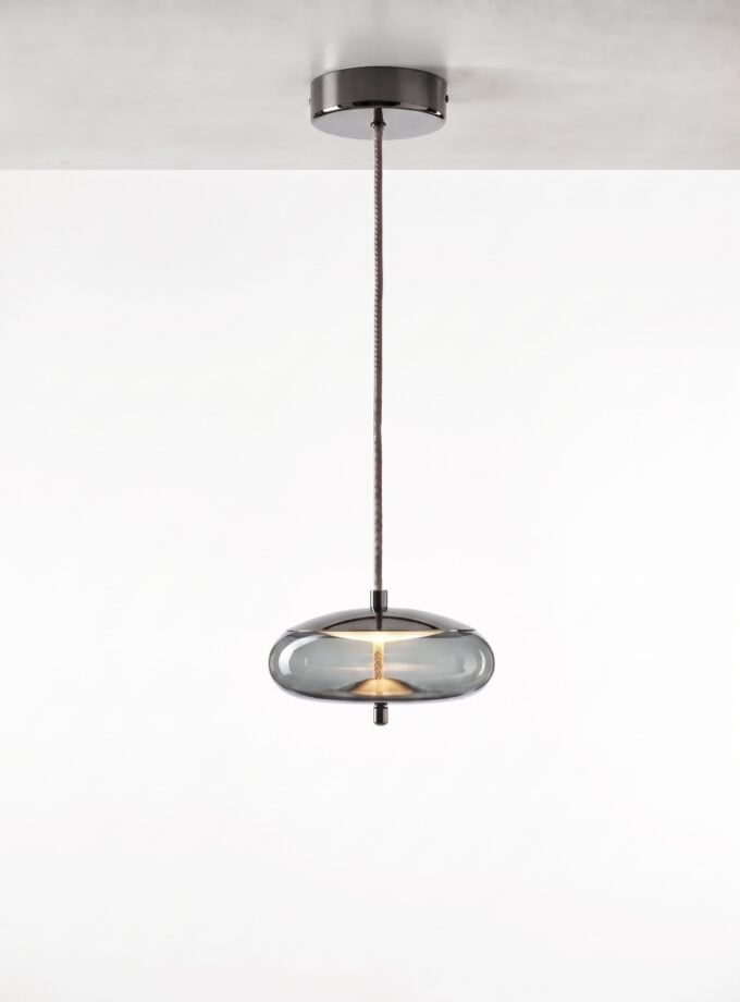 collections_pendant_knot-small-disco_smoke-grey-glass-surface-and-pvd-black-gun-finish