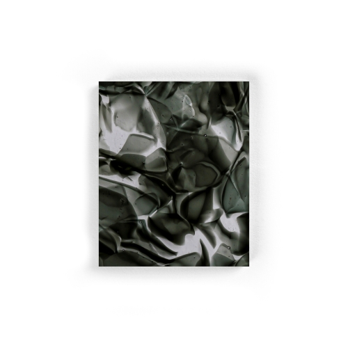 Smoke grey BROKISGLASS sample.