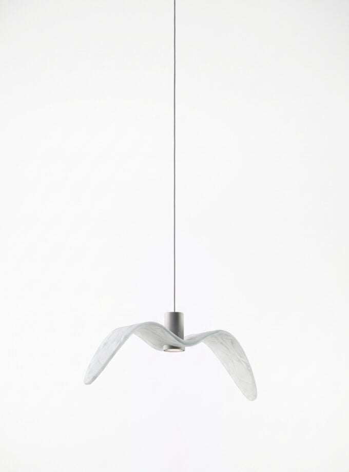 collections_pendant_night-birds-exterior-down_brokisglass-triplex-opal-and-silver-finish