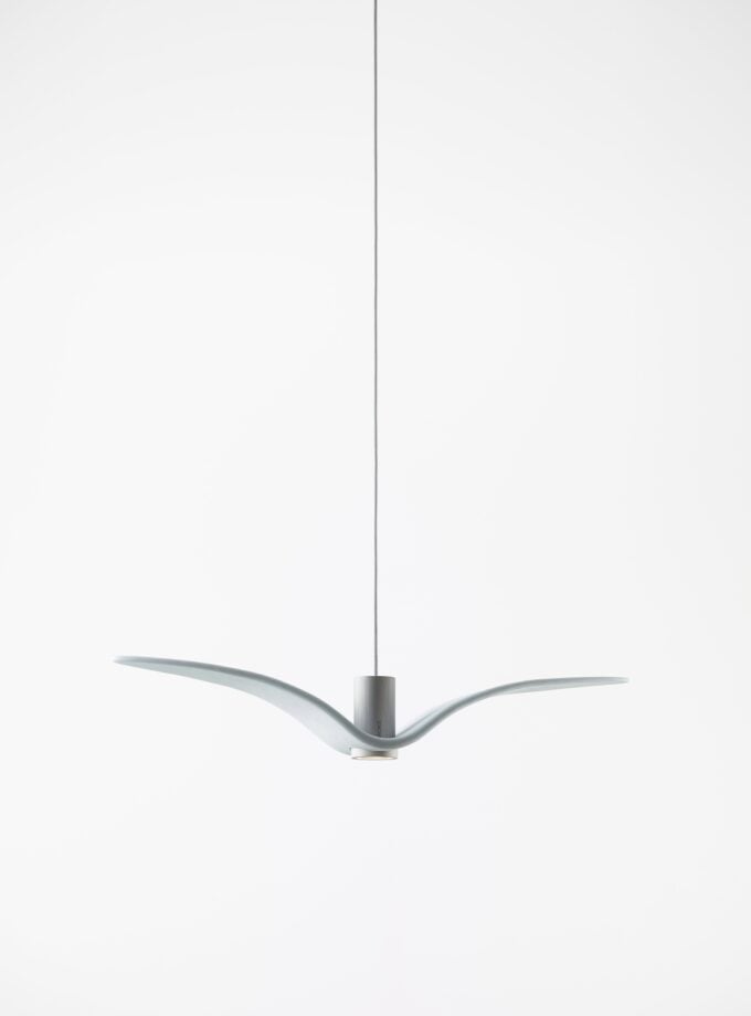 collections_pendant_night-birds-exterior-up_opal-massif-glass-and-silver-finish